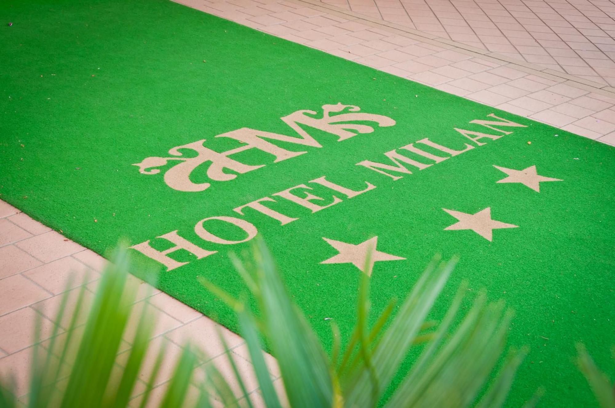Hotel Milan โรโซลีนามาเร ภายนอก รูปภาพ