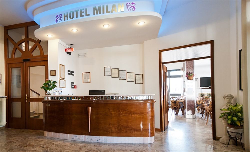 Hotel Milan โรโซลีนามาเร ภายนอก รูปภาพ